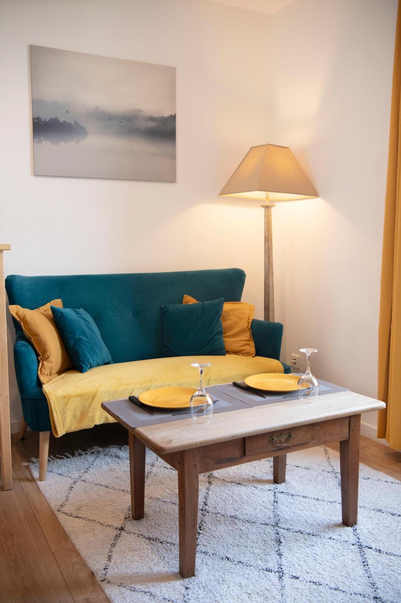 Le Cosy & Boise De Pontoise Apartment Bagian luar foto